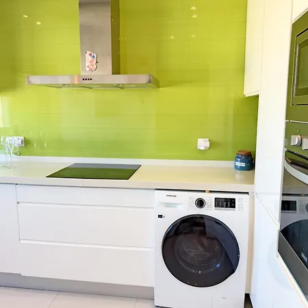 Garden Hill Haven Old Town Retreat With Sea Views & Free Parking Albufeira
