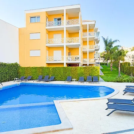 Garden Hill Haven Old Town Retreat With Sea Views & Free Parking *